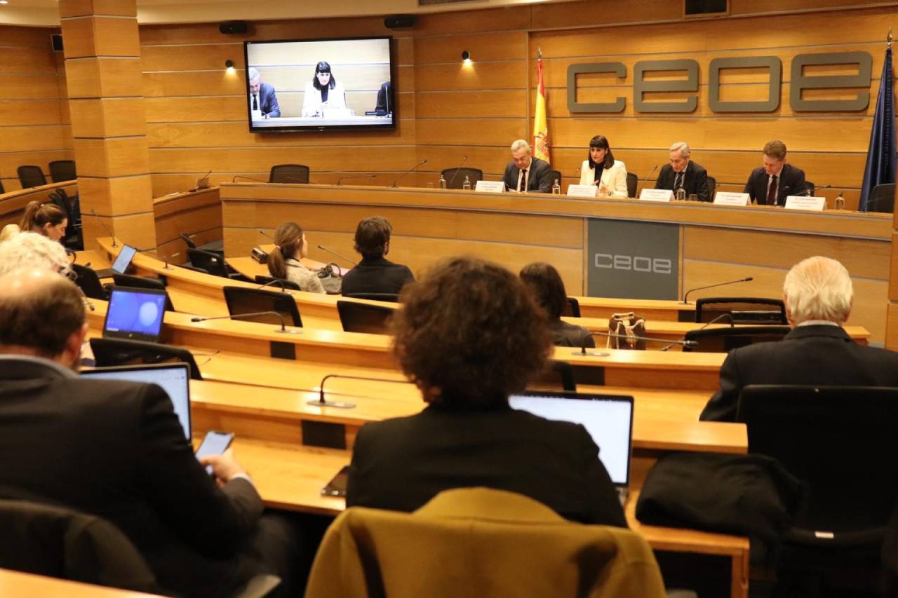 Foto: La secretaria de Estado en la Comisión de la Sociedad Digital de la CEOE